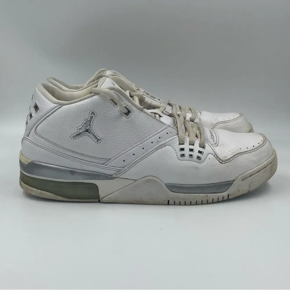 Jordan‎ Flight23 317820 110